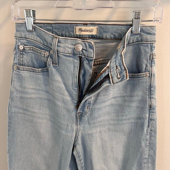 Madewell Distressed The Perfect Vintage Straight Jean Size 26 - Picture 3 of 9